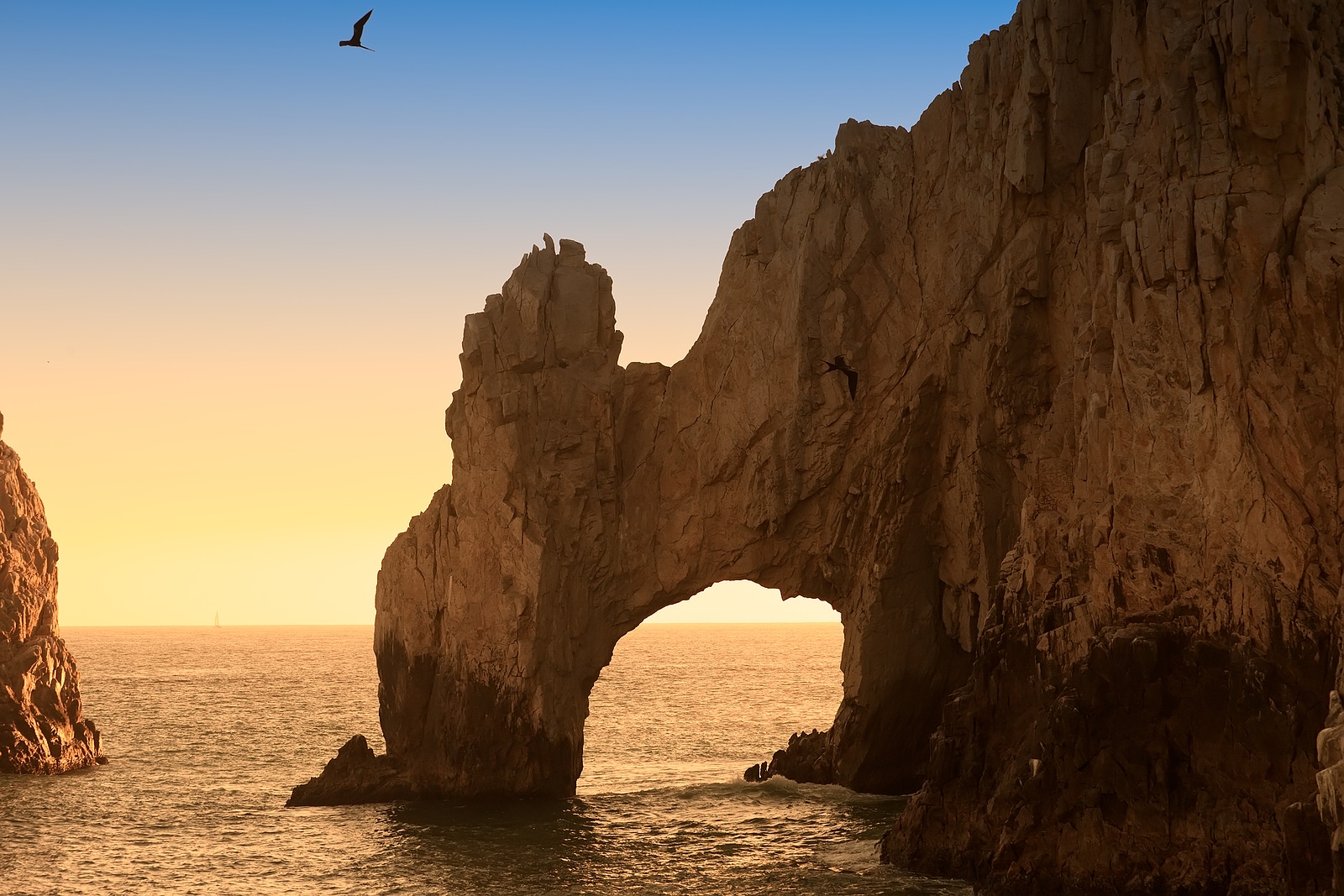 The Arch And Land's End At Sunset, Cabo San Lucas, Mexico